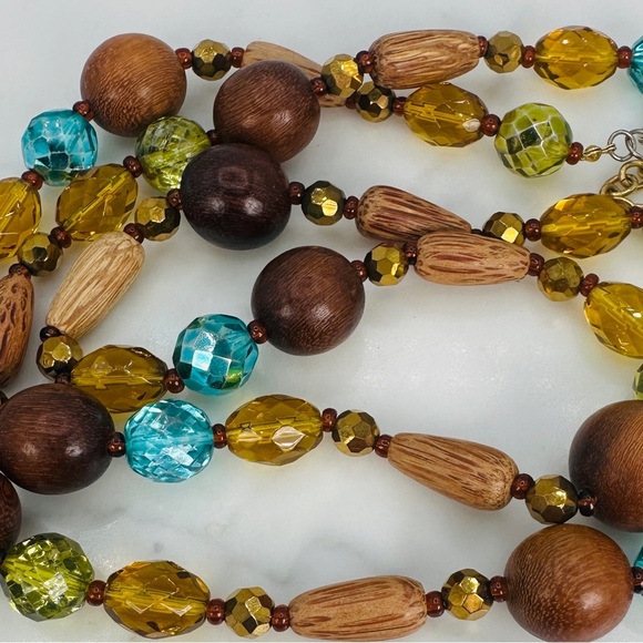 Vintage Joan Rivers Long Beaded Necklace Wood Crystal Beads Green Metallic Blue - Picture 4 of 11